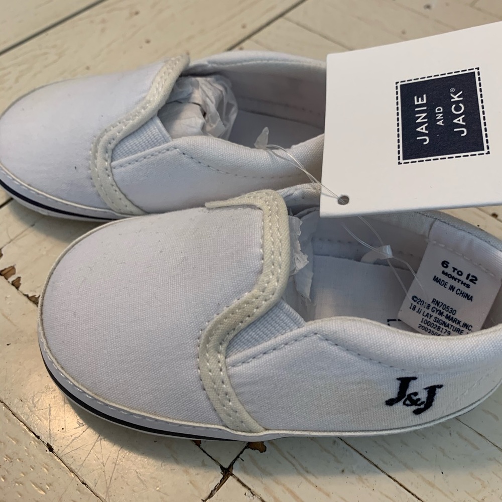 6-12 mo slip soft sole Janie and Jack baby shoes